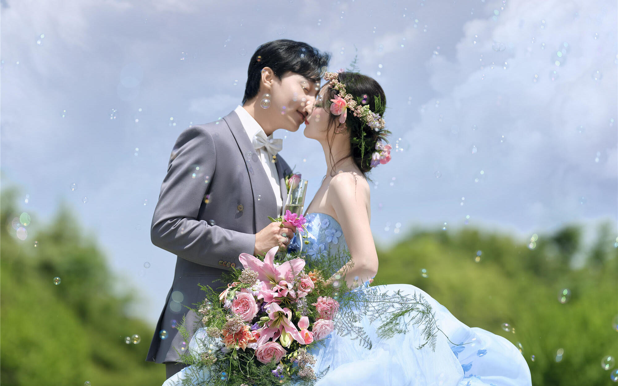 客片-草坪森系婚纱照 