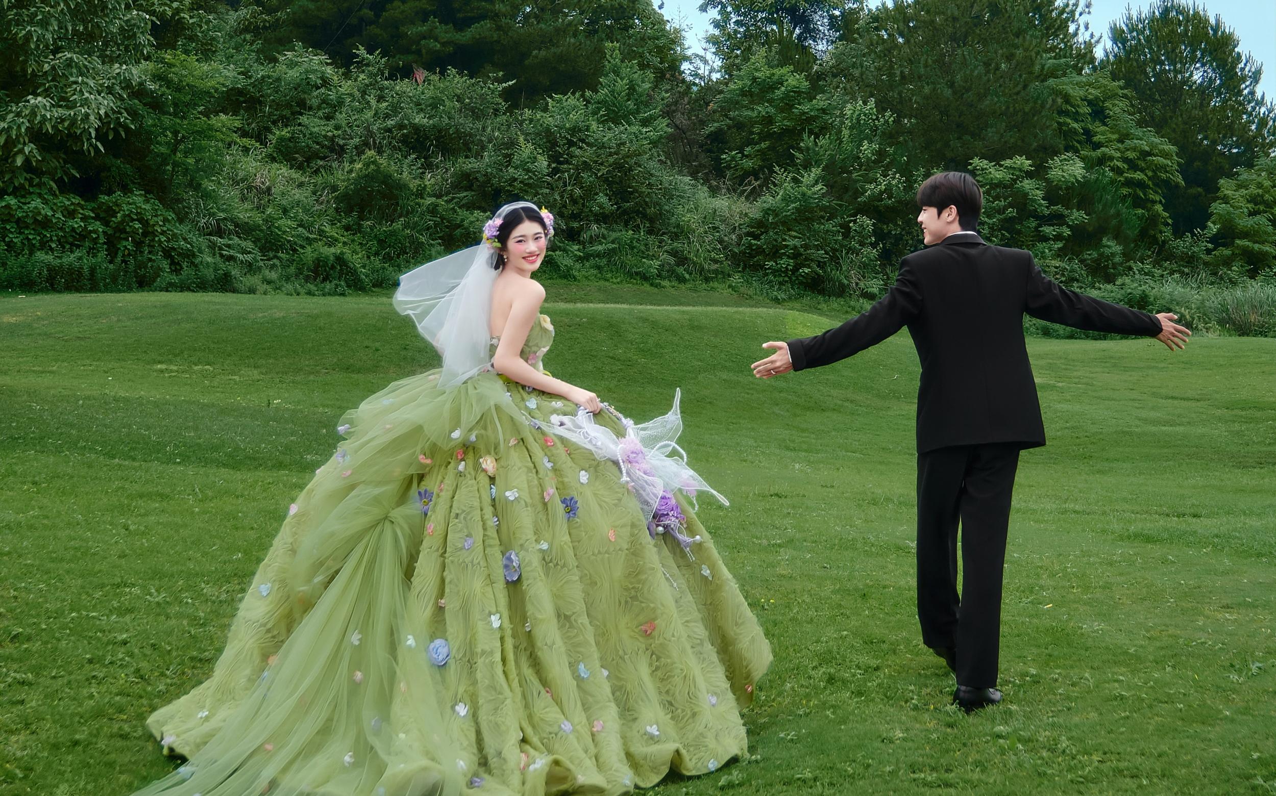 【花辰摄影】童话里的在逃公主在成都拍到了绿野仙踪