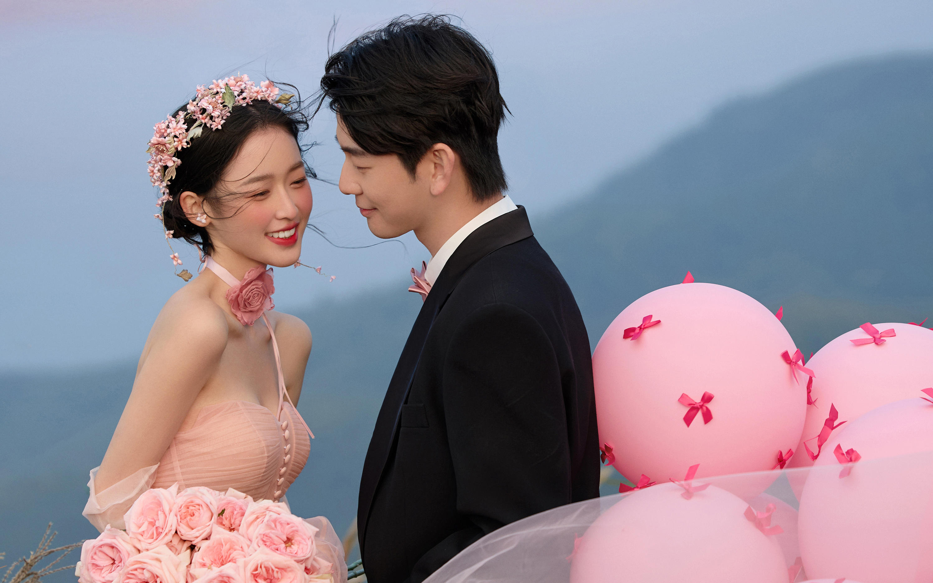 💒山顶粉纱婚纱照，圆梦超甜打卡！🌸