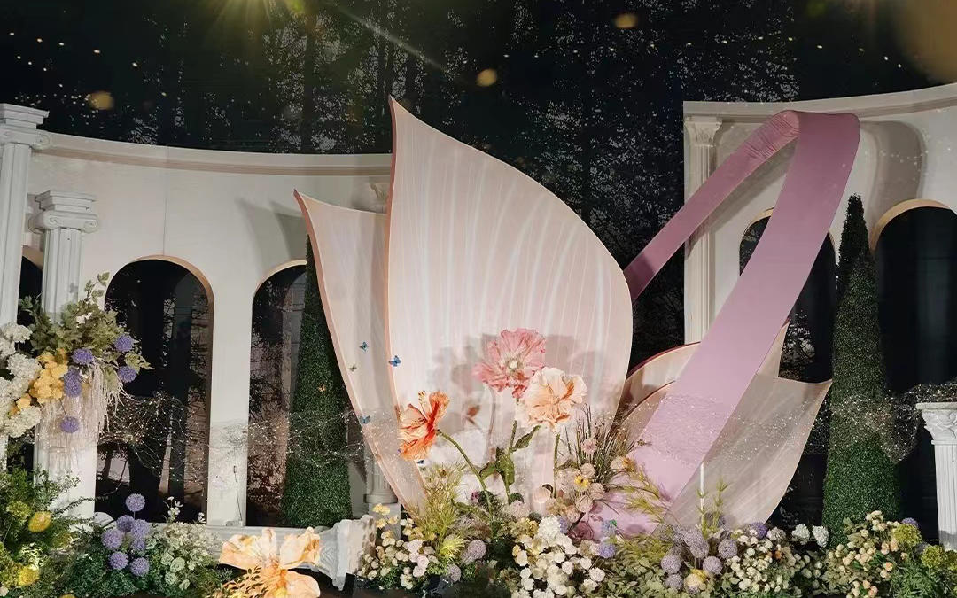 墜入童話的浪漫 夢蝶法式花園