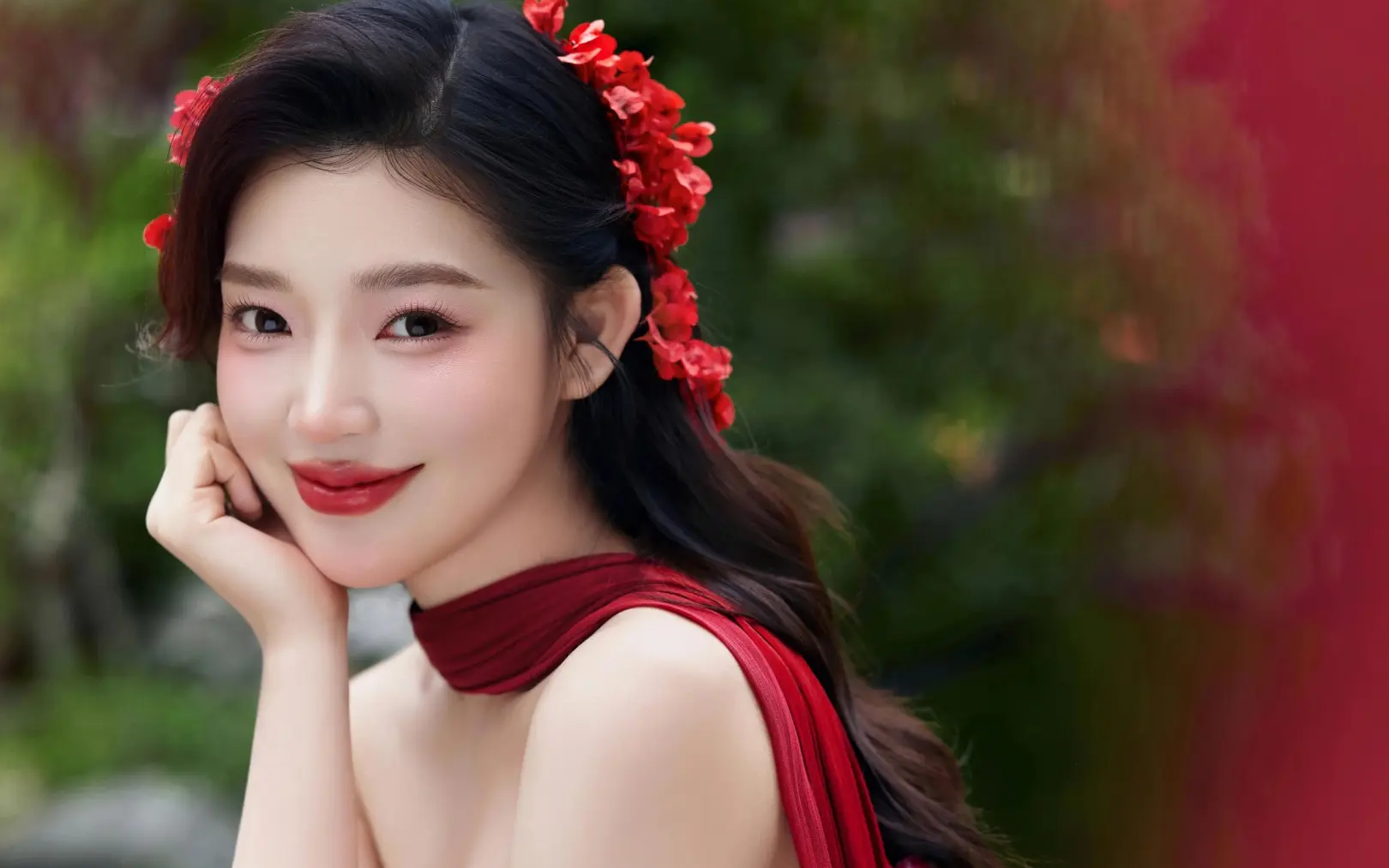 審美覺(jué)醒！新中式庭院風(fēng)婚紗照簡(jiǎn)直是yyds