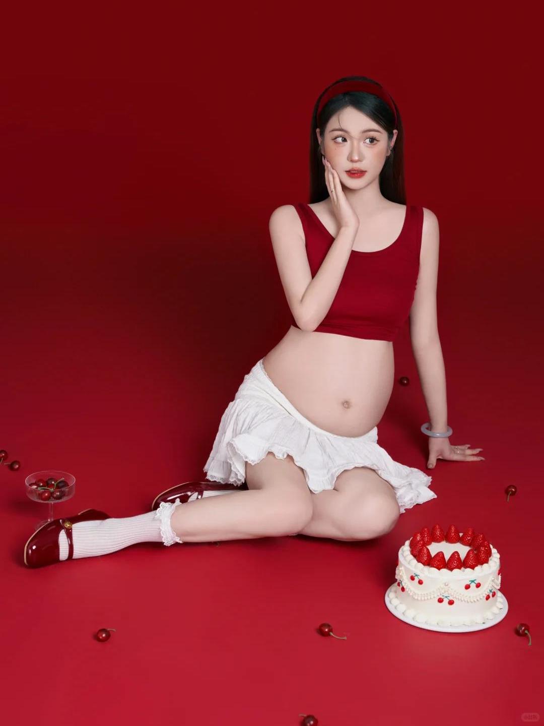 甜美少女孕妇照