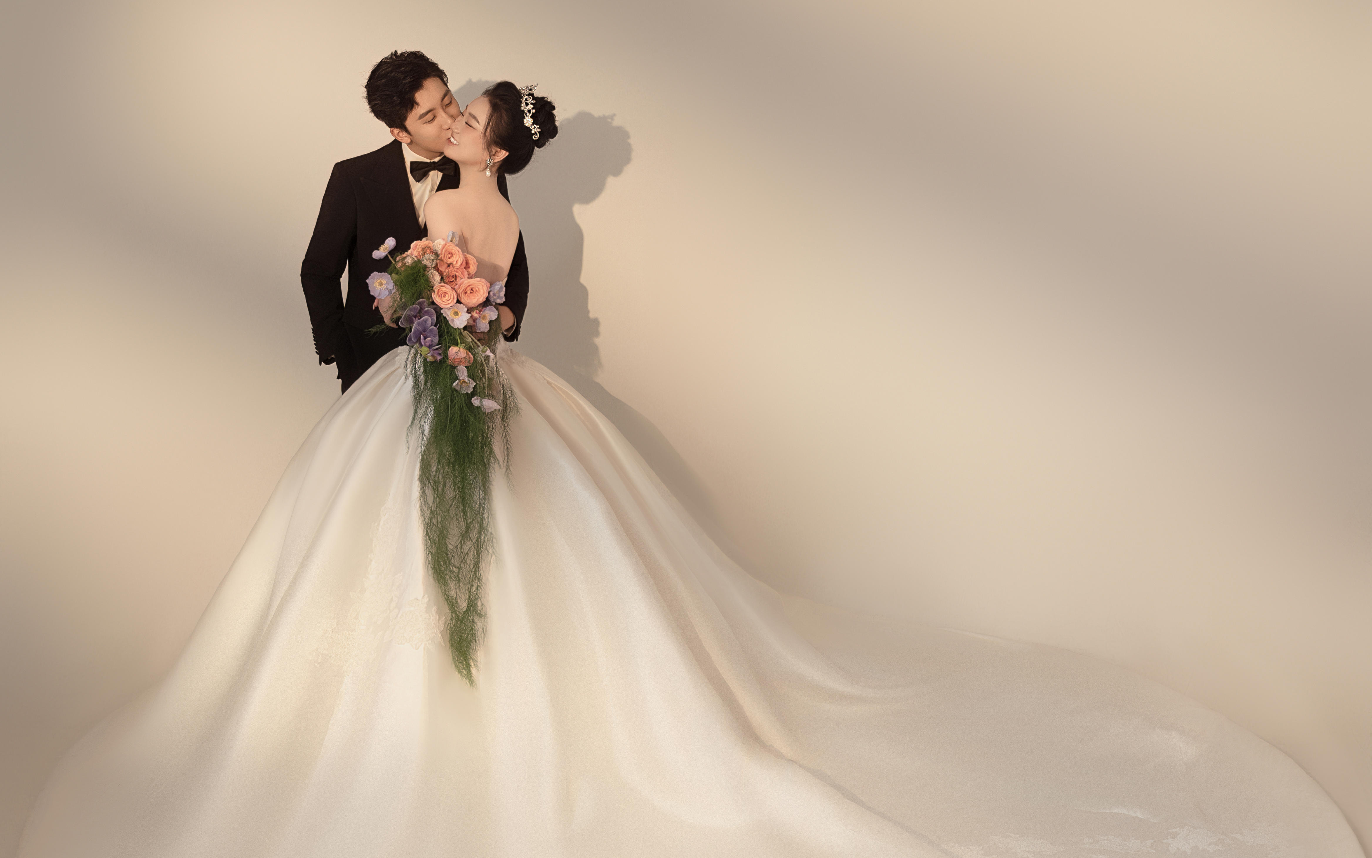 劉姍夫婦/室內(nèi)主紗