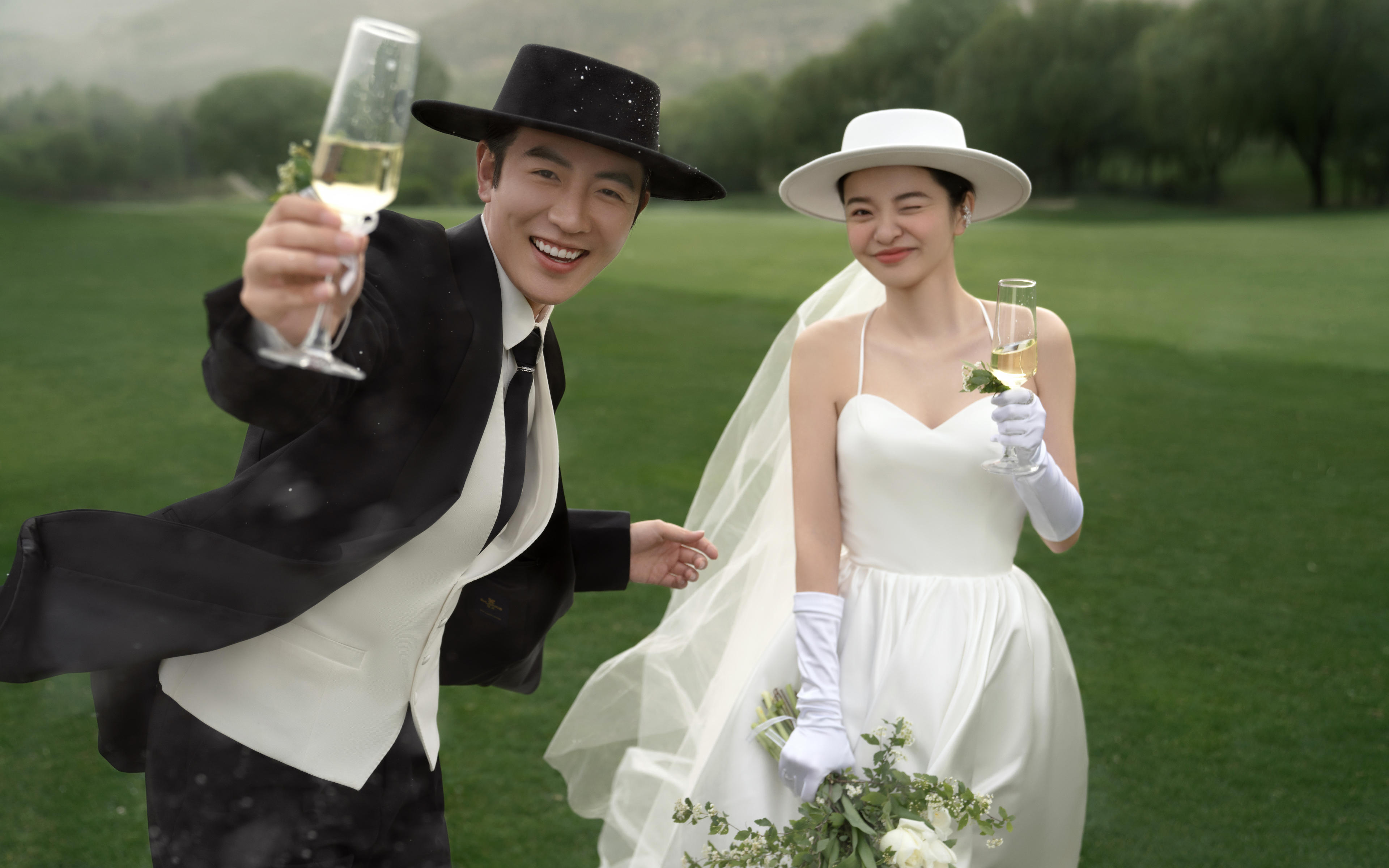 山野间的爱意，礼帽与婚纱的浪漫交响