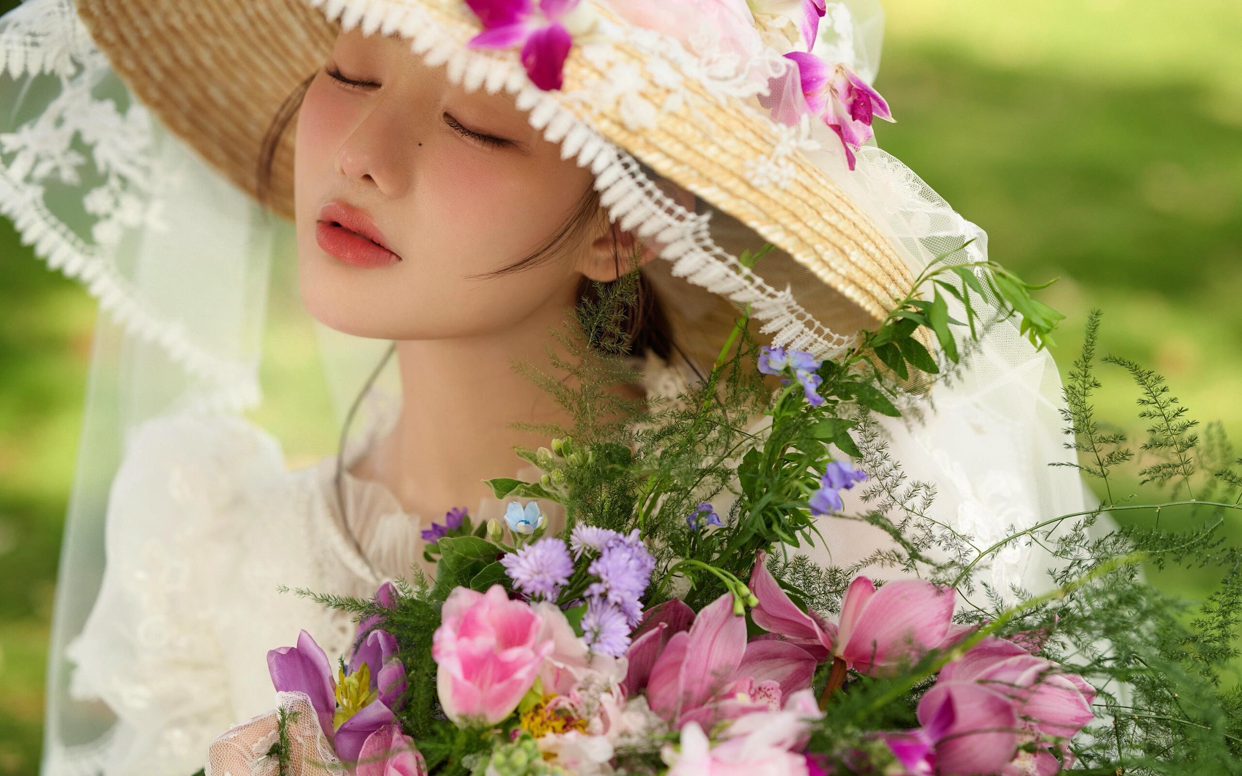 被这组法式复古婚纱照美到失语！像从油画里走出来的