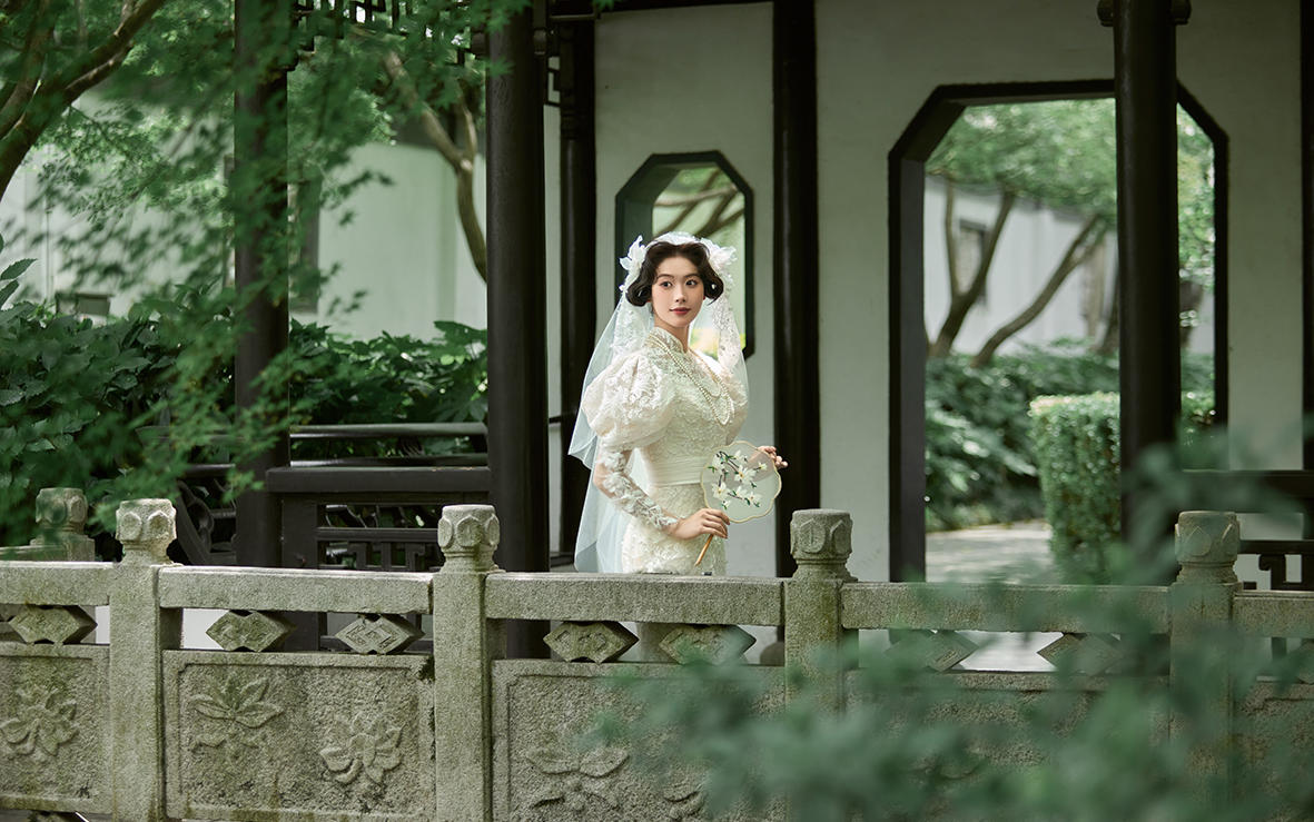 温婉诗意的中式园林婚纱照真的好美啊❗❗️