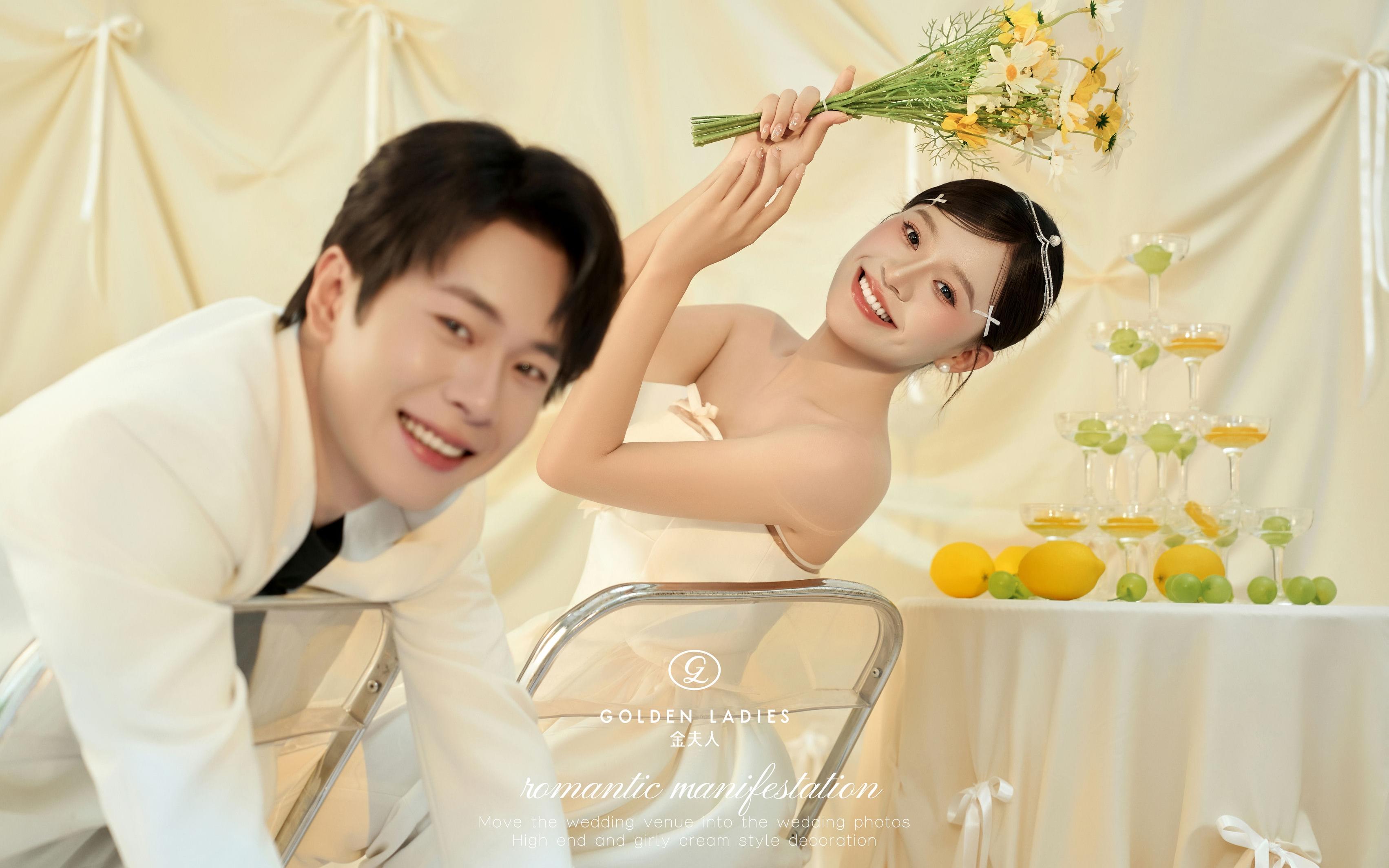 還得是咱00后??純愛(ài)少女的韓式小清新婚紗照