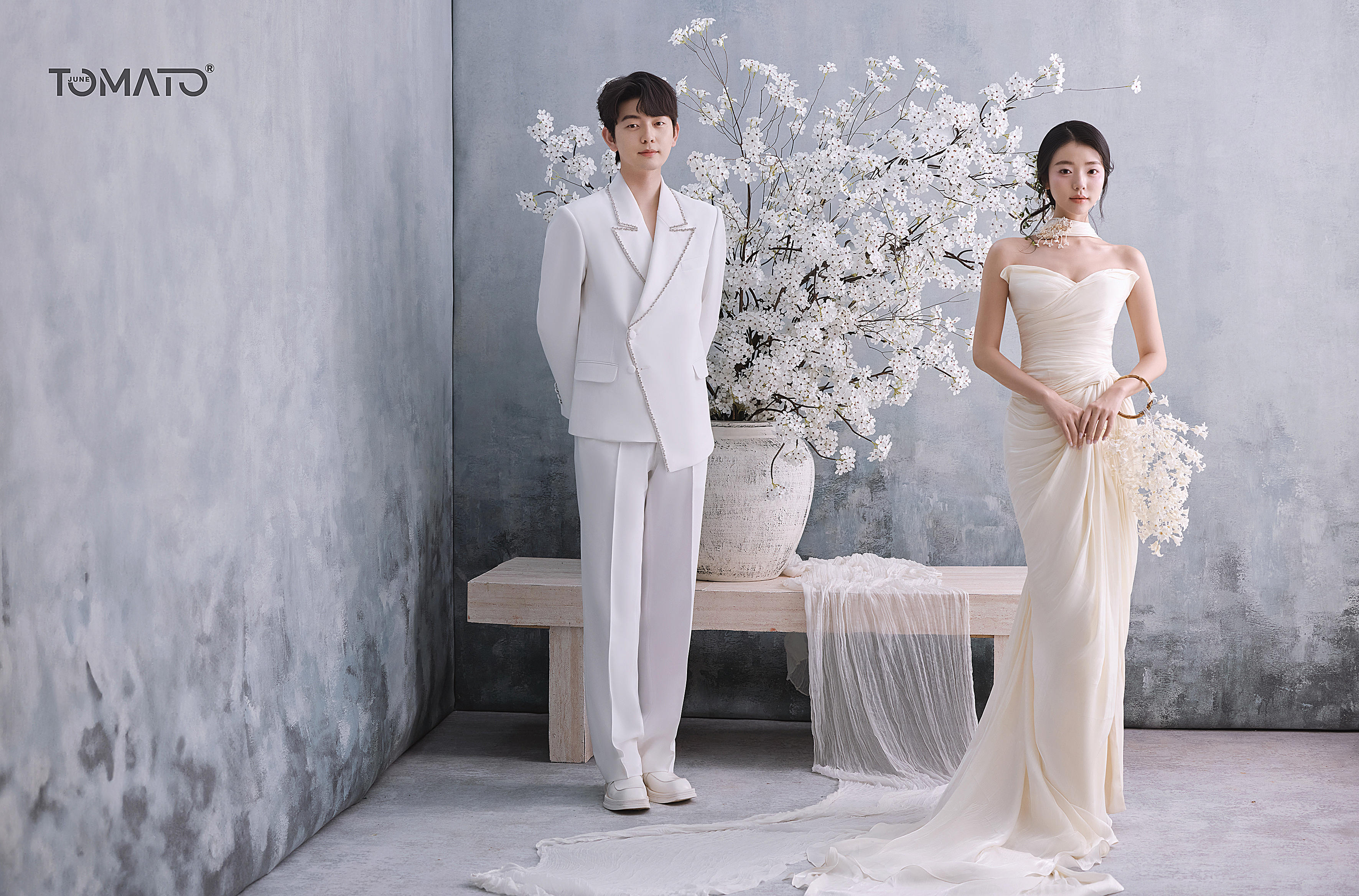 温柔复古韵味~小众又高级的侘寂风婚纱照