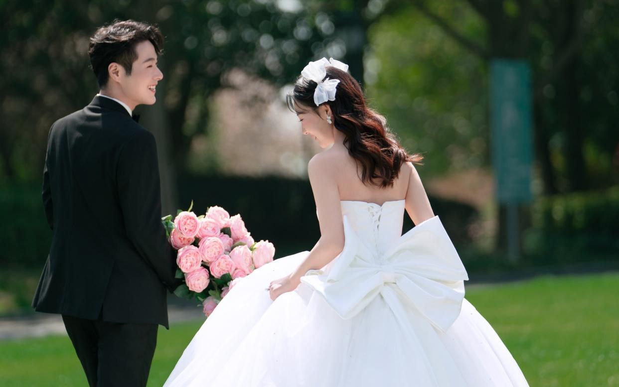 奔跑吧，愛在林間，氧氣感滿分の森系婚紗照