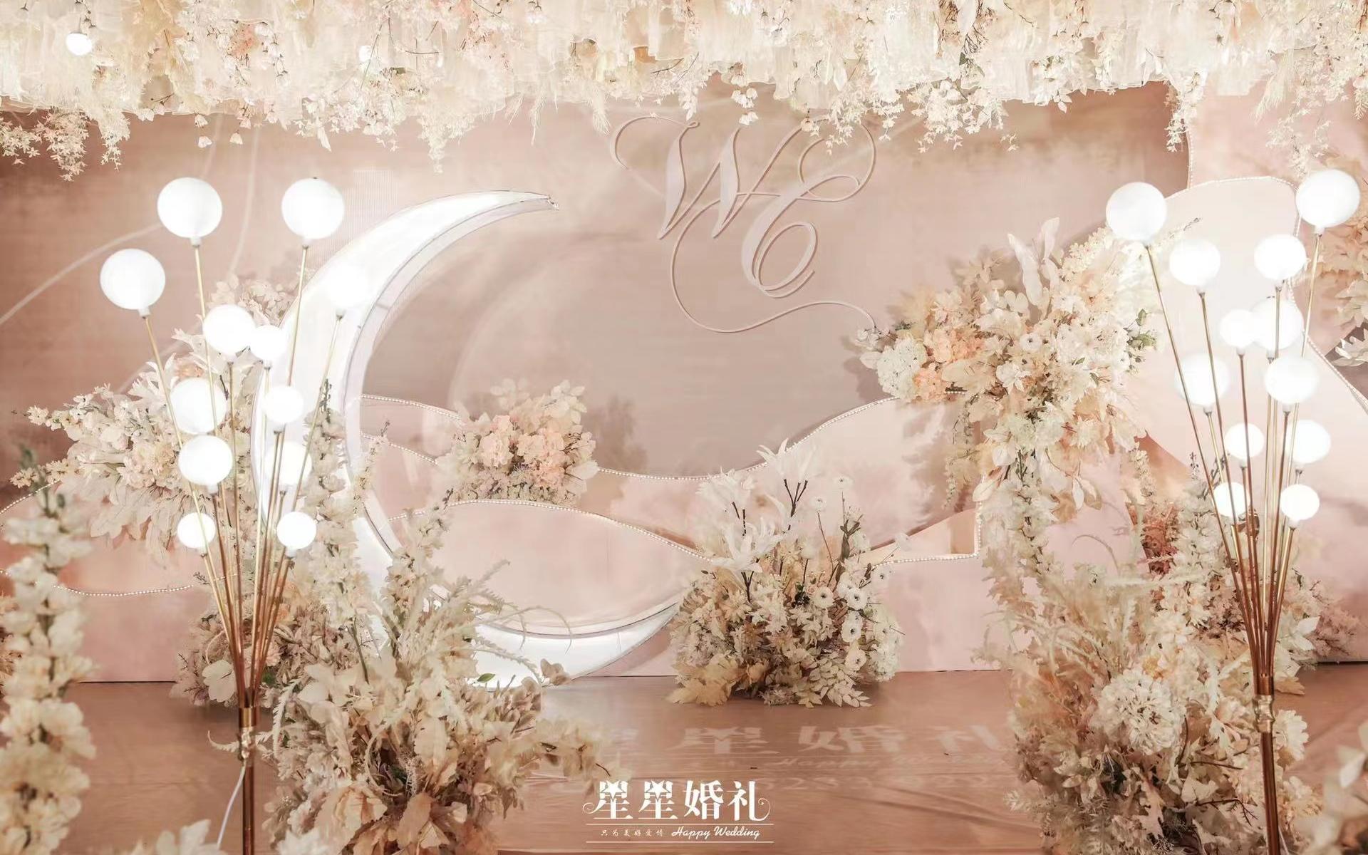 星光璀璨，夜色正動人