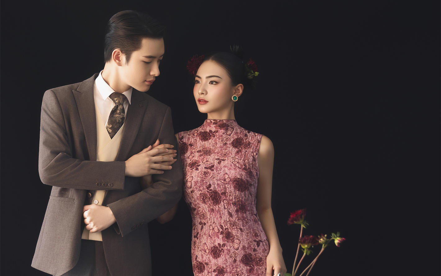 小眾高級感新中式婚紗照