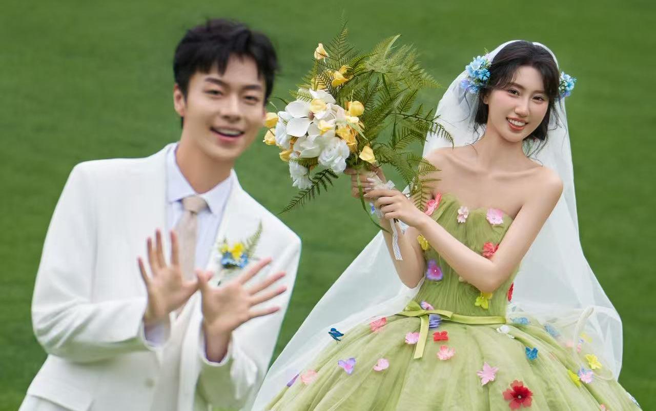 【點拍率超高的森系婚紗照】