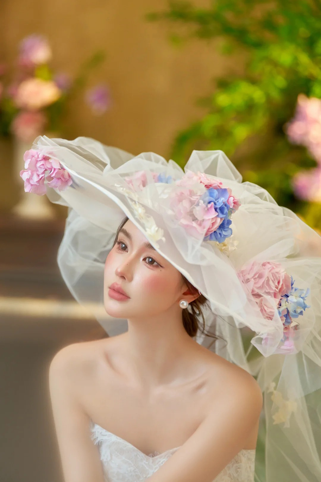 氛围感文艺油画婚照