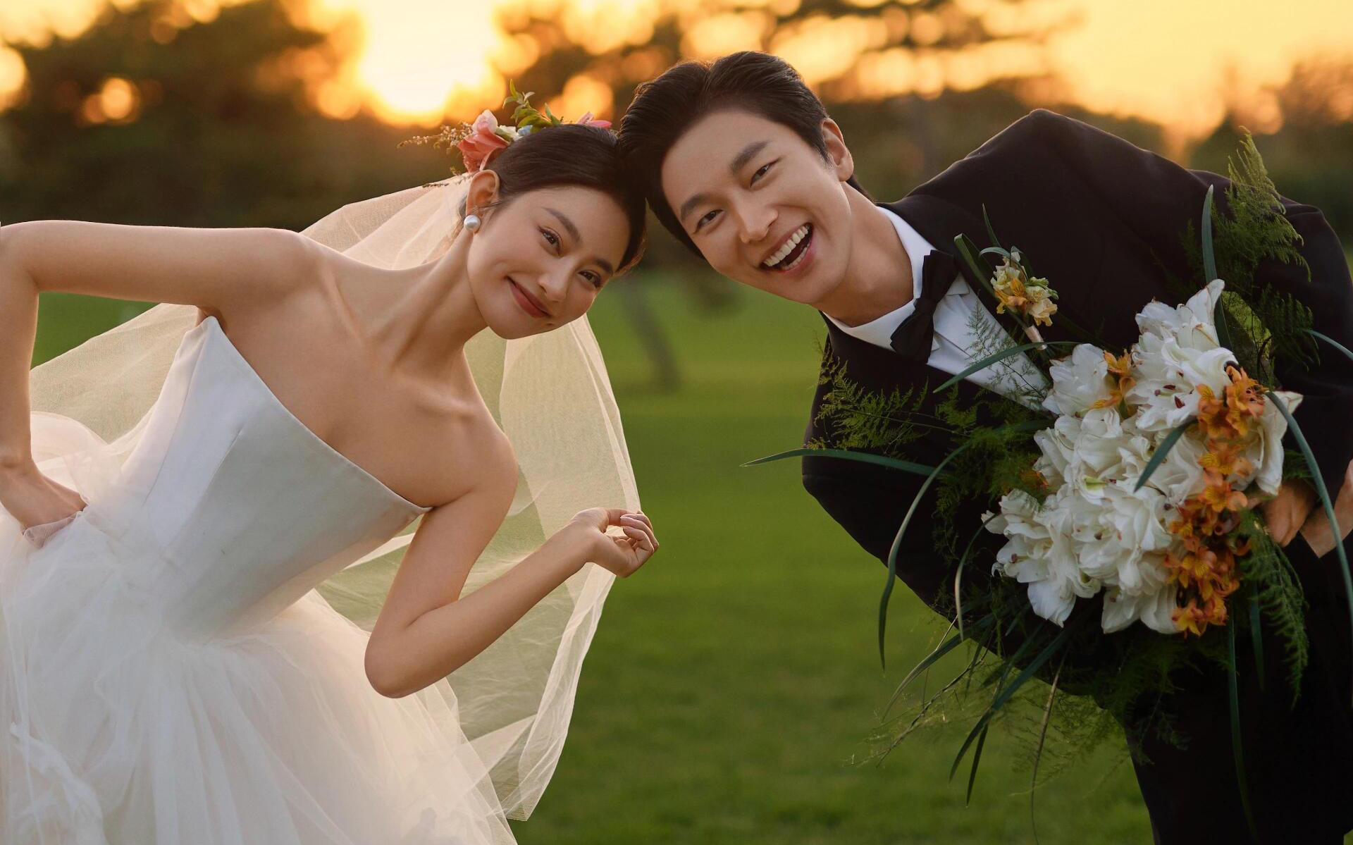 【誰懂??！草坪婚紗照的美貌我真的說累了】