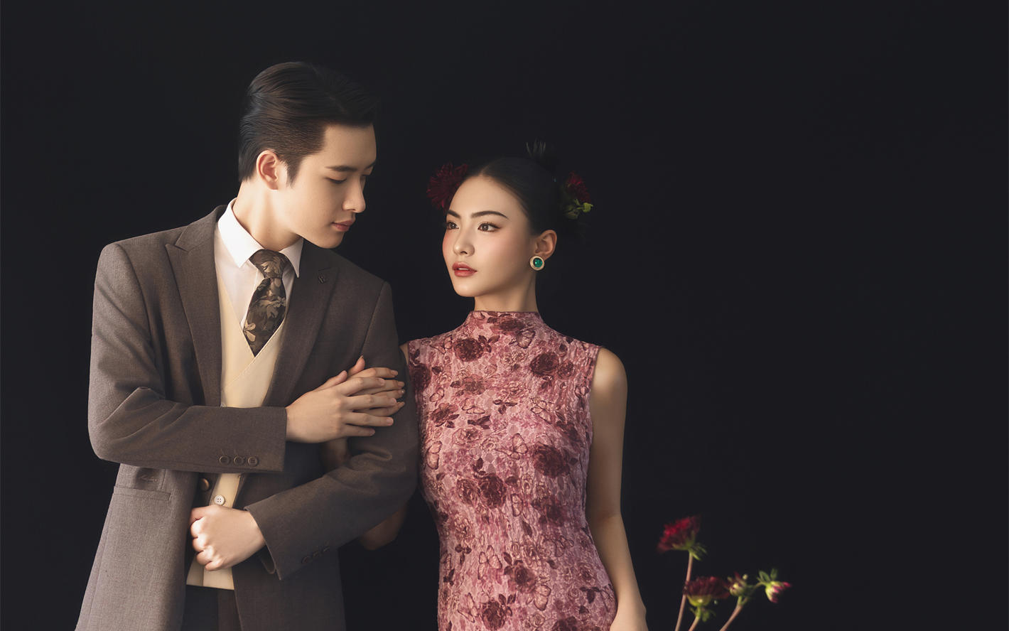 小眾高級感新中式婚紗照