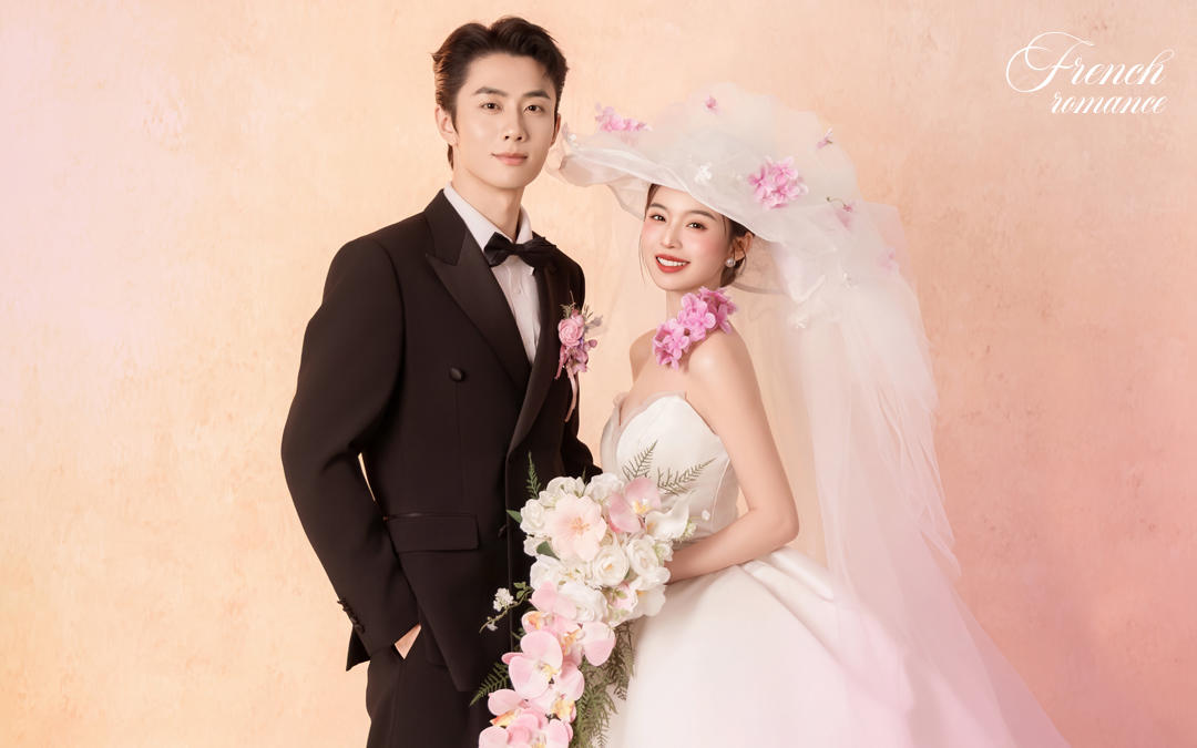 輕法浪漫｜粉黛佳人