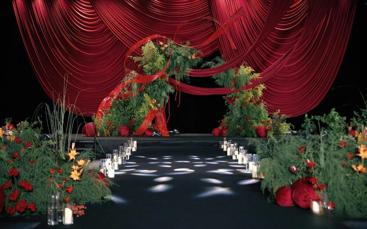 红色个性化艺术婚礼