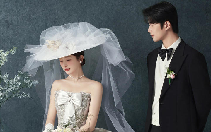 喜歡的極簡風(fēng)婚紗照 種草很久了