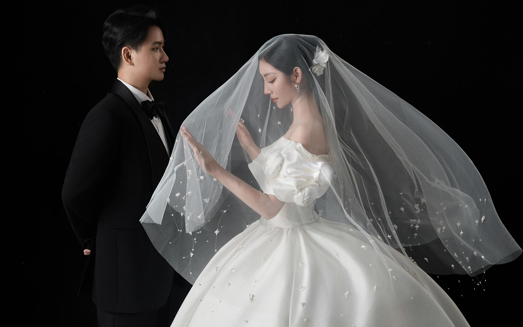 【真實(shí)客片】白紗婚紗照丨張阿勇 & 曹一品