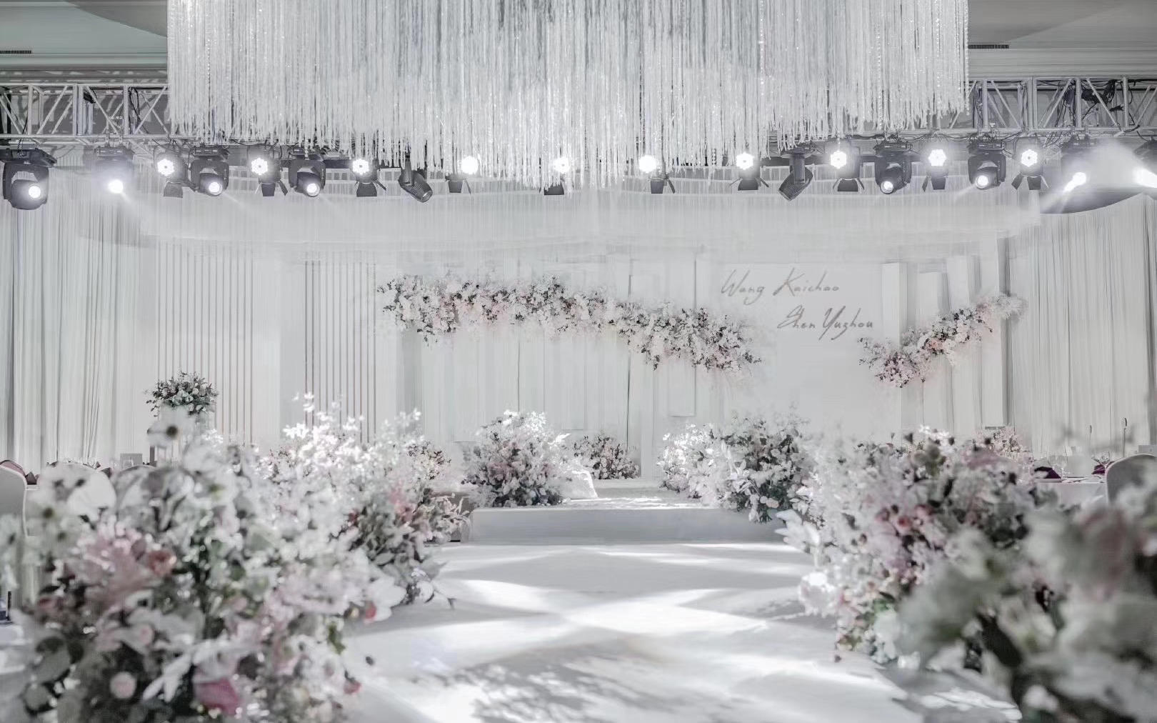 【鹿秘婚享】白色森系婚礼【纯净】