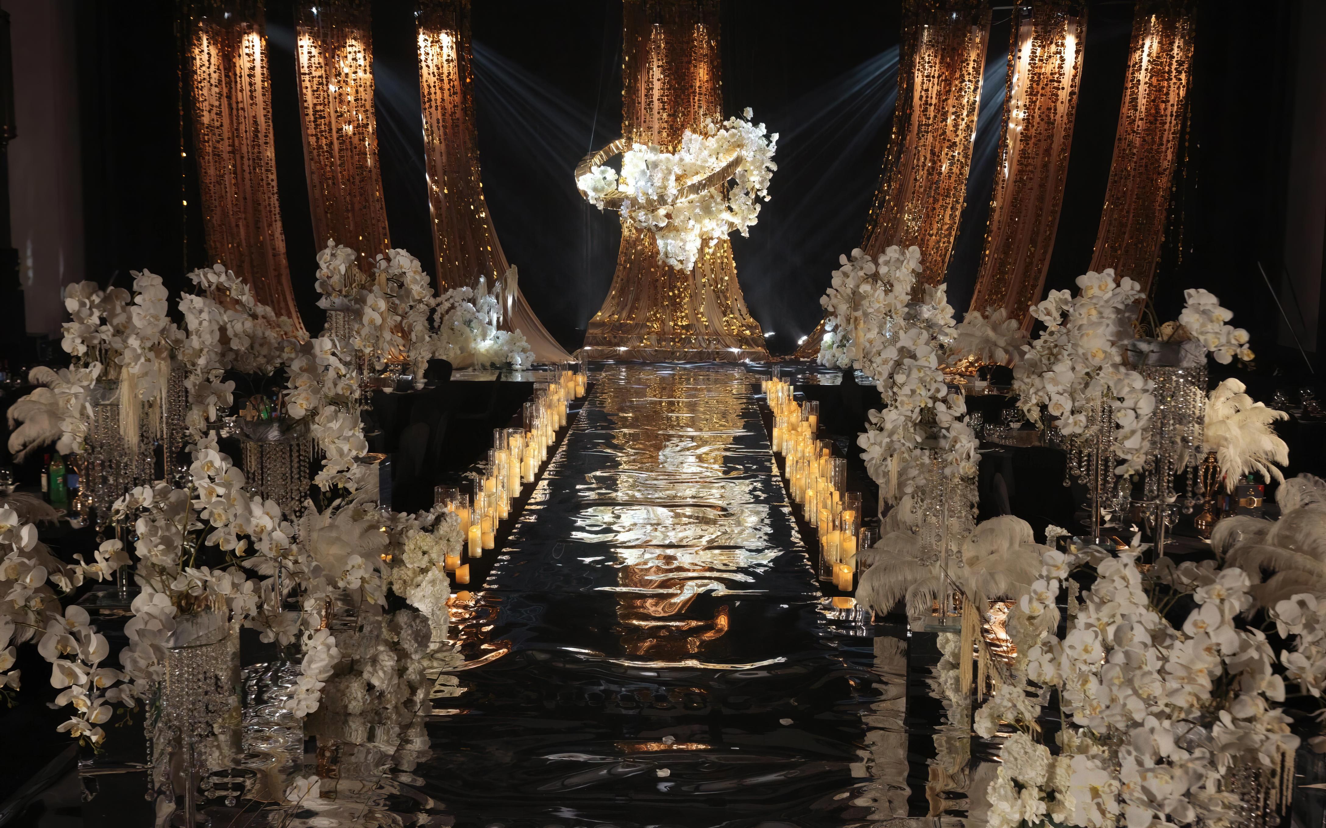 黑金老钱风婚礼 | 低调高级的最终答案