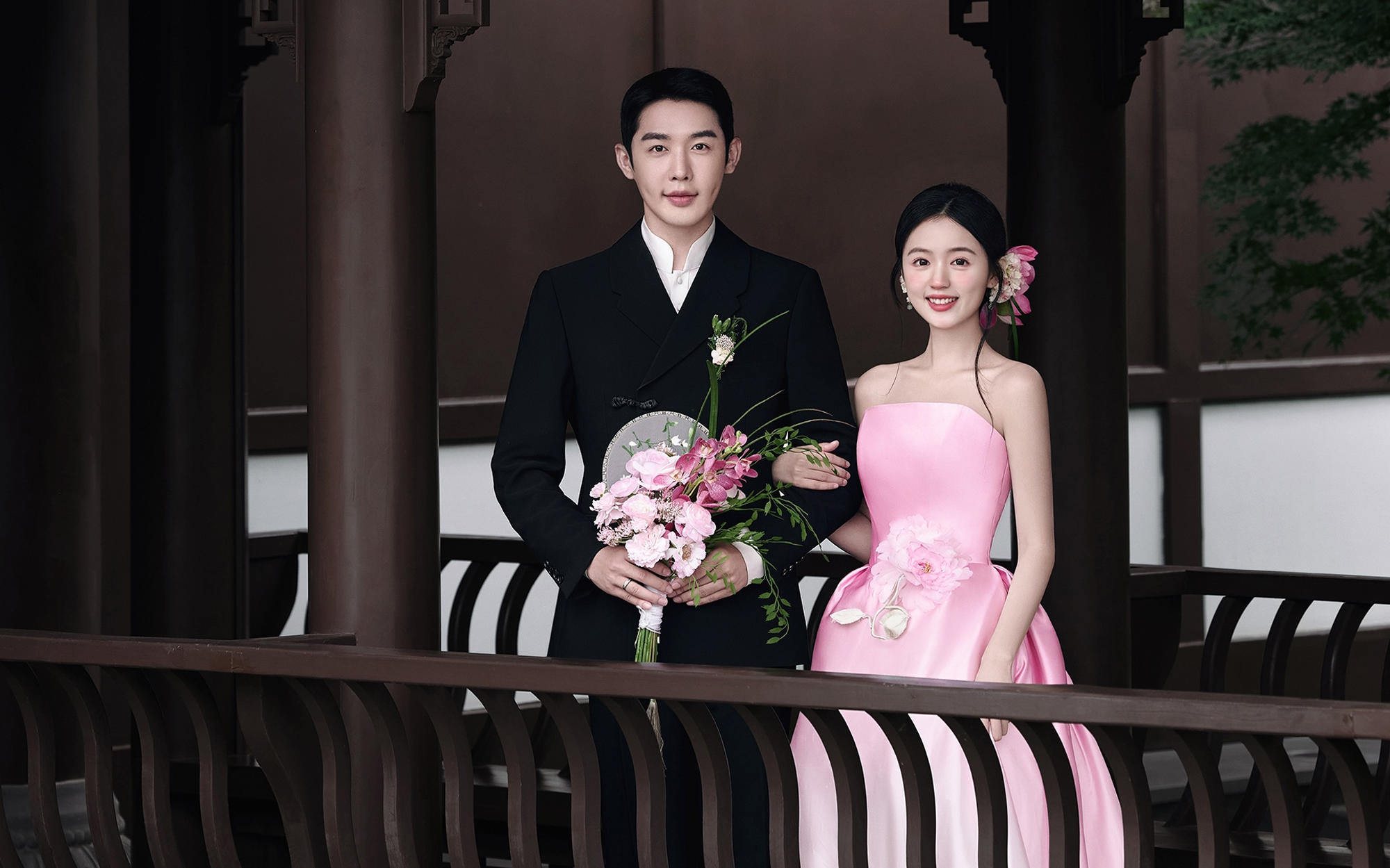 姐妹们❗️婚纱照就选园林新中式😭美死了