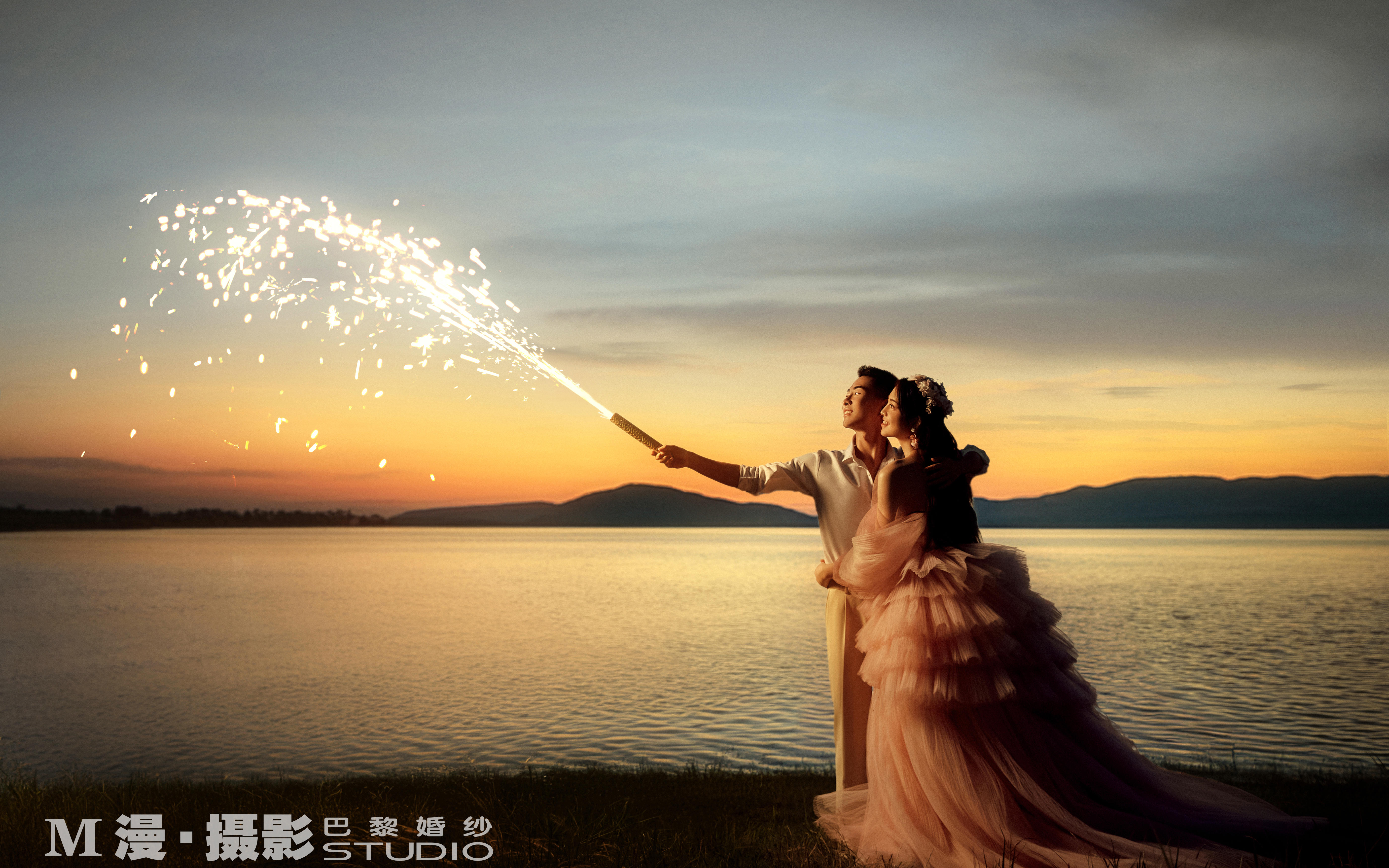 夕陽(yáng)彩紗