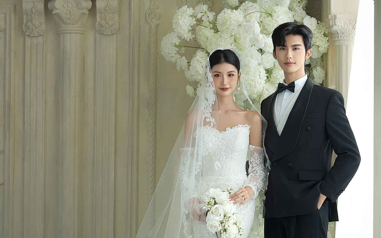 室内仪式感浪漫婚纱照