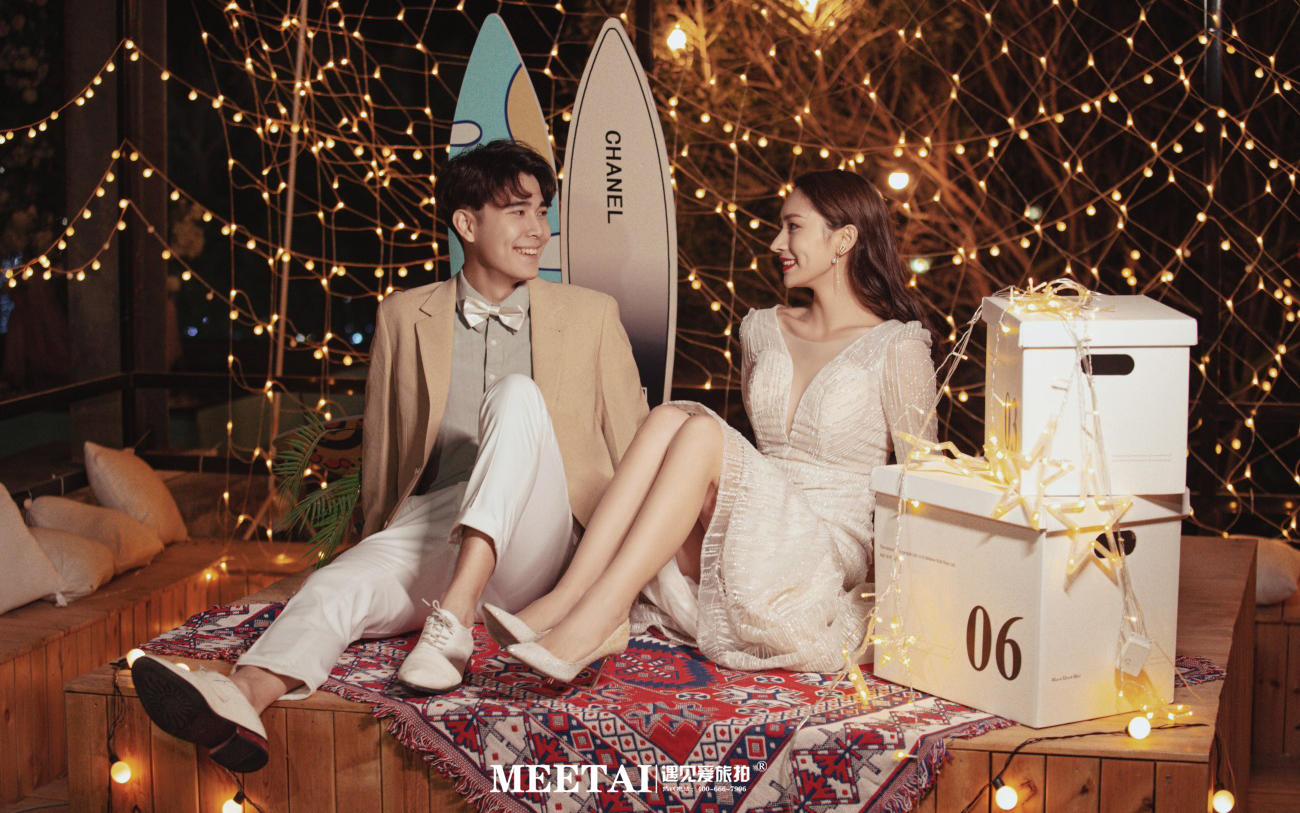 摄影7999蓝月谷3天2晚婚纱套餐