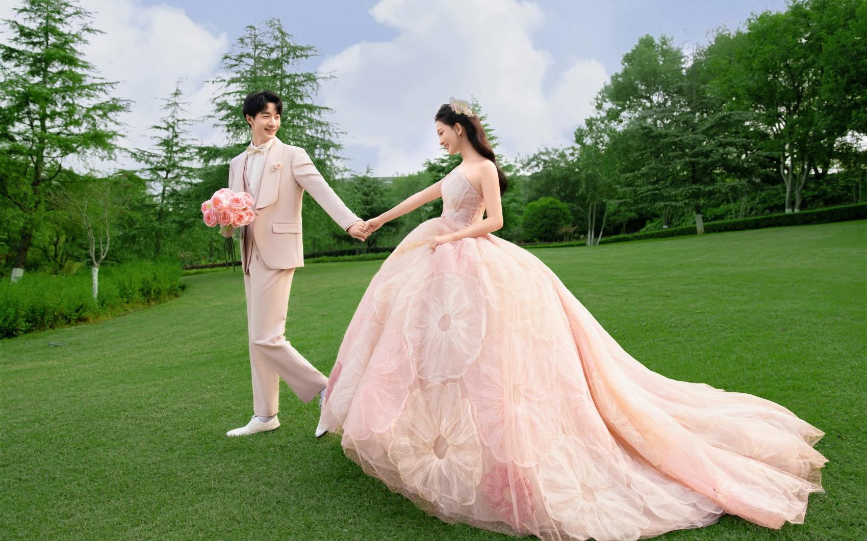 《粉运加载，电量∞》