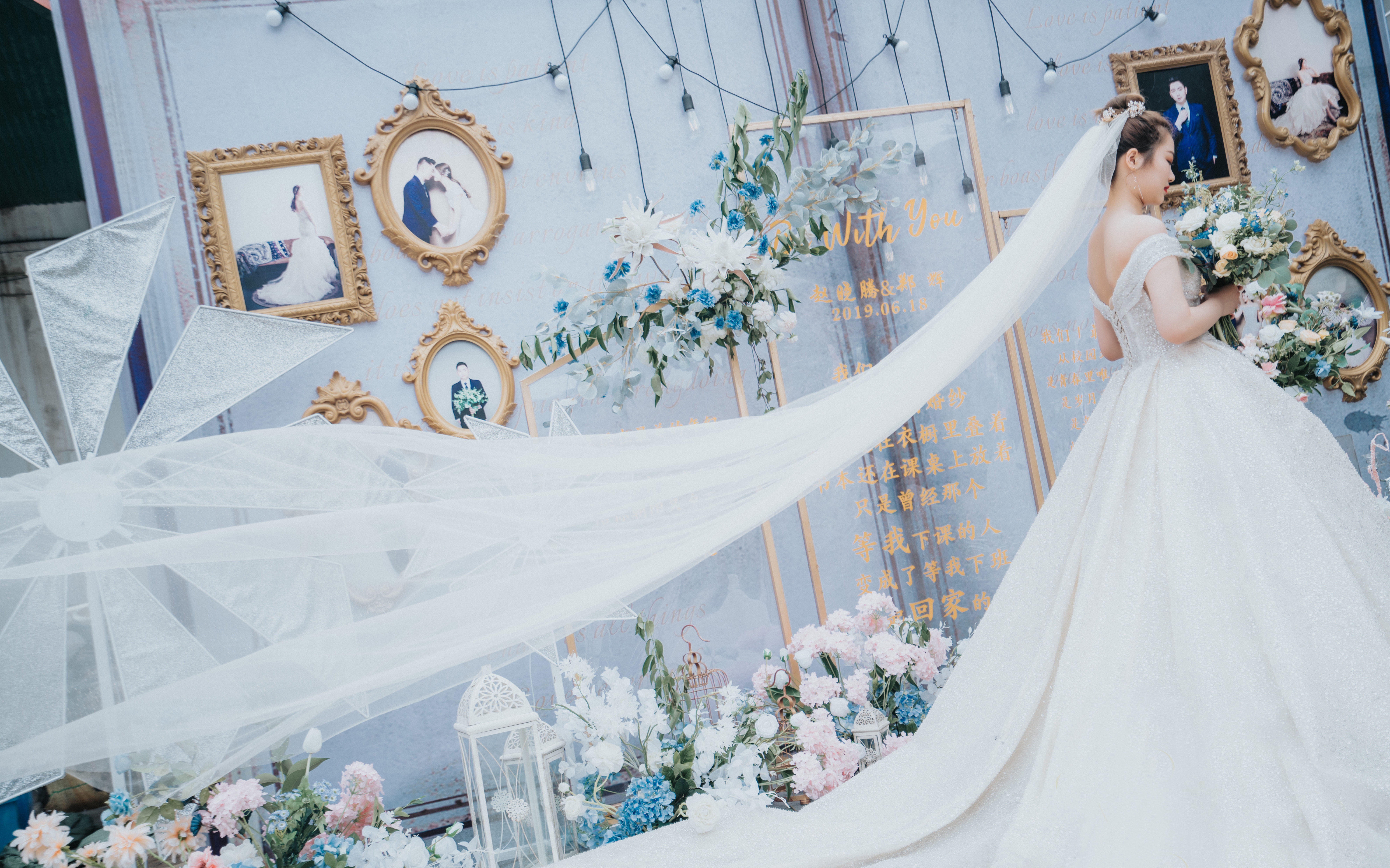 夏季雾霾蓝、清新粉的结合