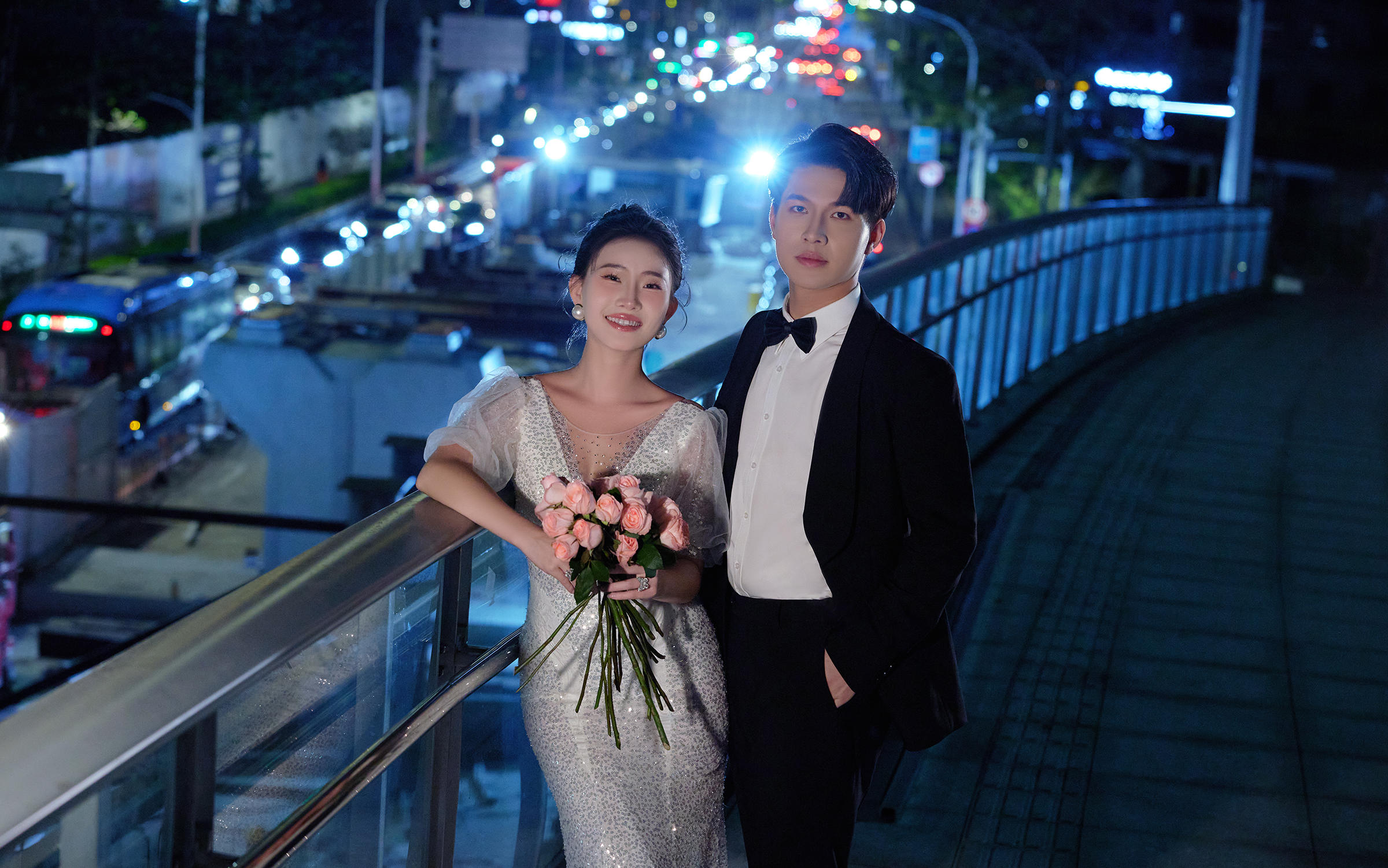 人气热拍｜城市星光婚拍，浪漫不打烊