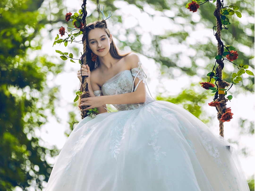 【爱相承特惠租赁】7件套+全程跟妆