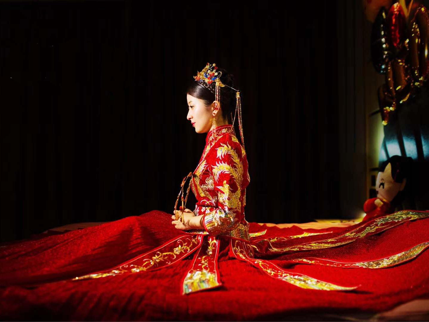 私人订制新娘妆面造型【市内早妆】+饰品免费