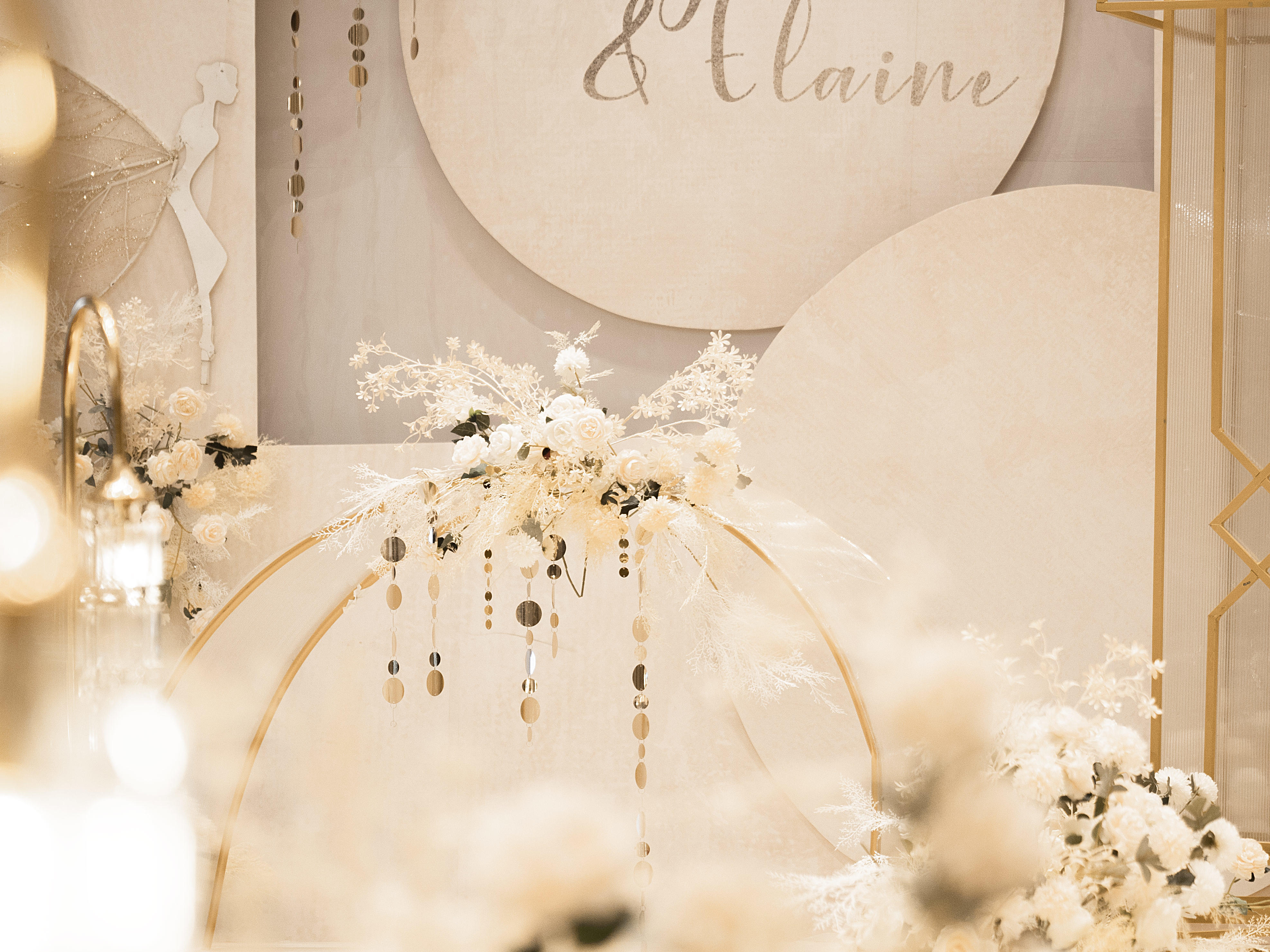 简约大气香槟色系定制婚礼 