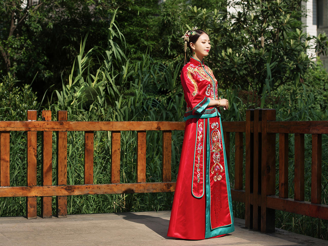 【李锐造型婚纱礼服】2880首席化妆师全程跟妆