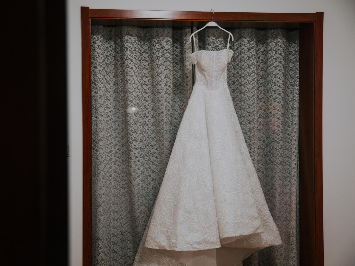 单机首席婚礼跟拍原片300精修100