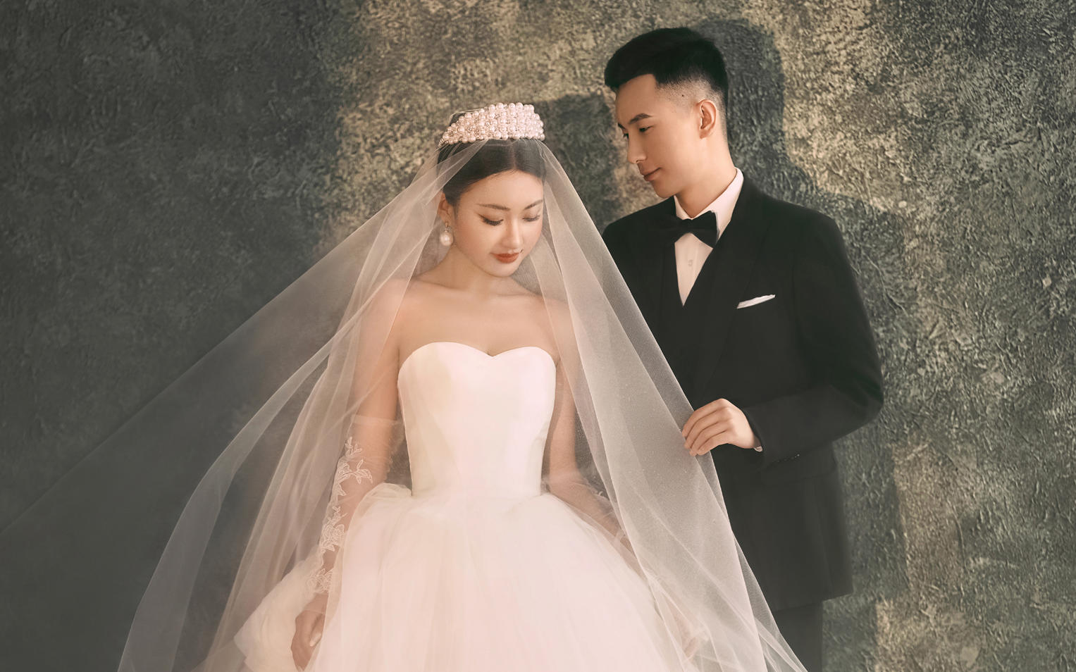 ??客片賞析【油畫情詩】