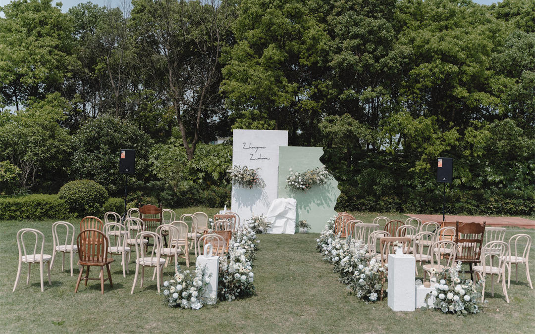 Sugar wedding丨户外草坪白绿系