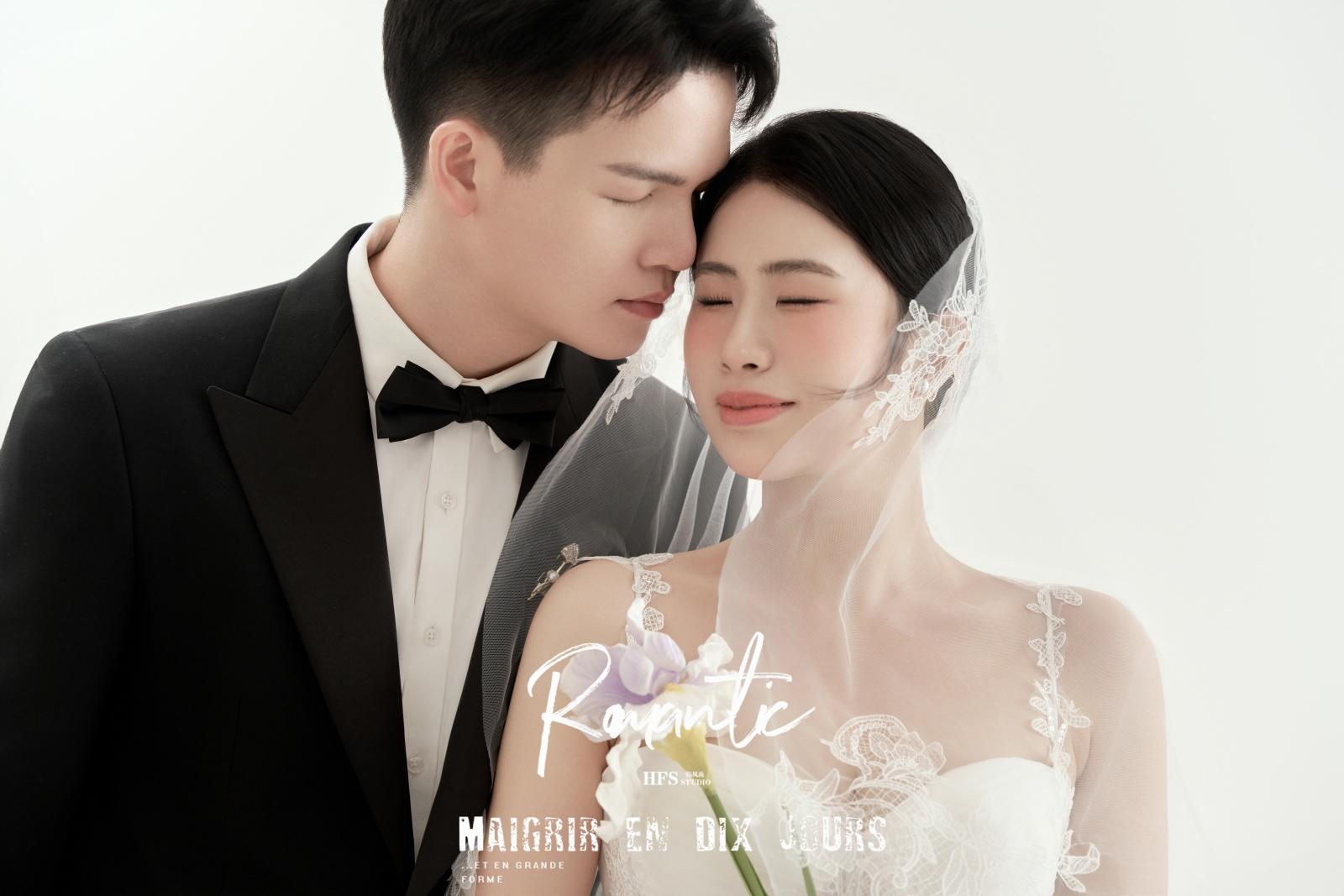 属于年轻小两口的极简婚纱照 ！ins风好韩🤩