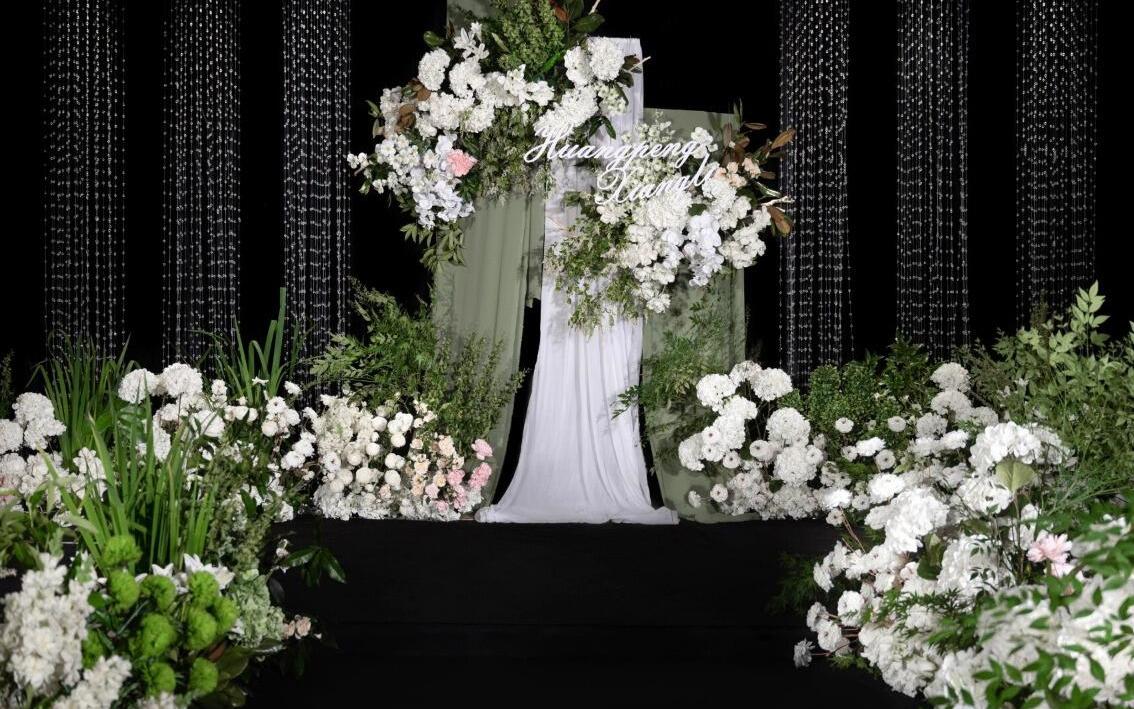 MEMO美慕|清爽浪漫的氧气感韩式白绿婚礼