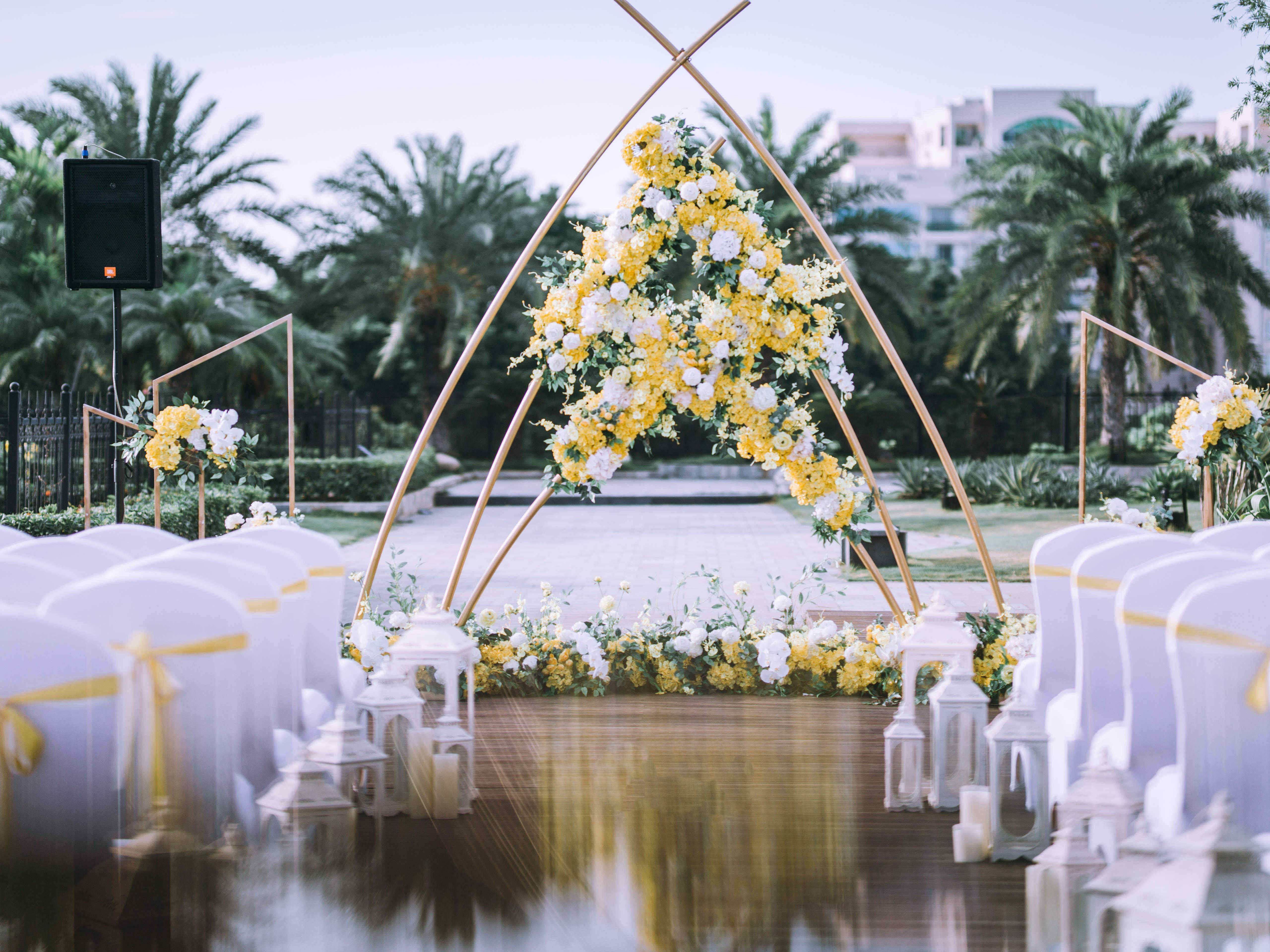 醒AWAKEN|黄白精致户外小婚礼