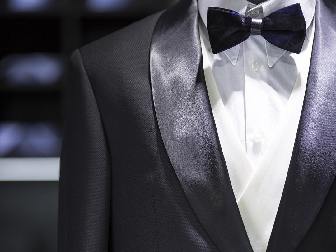 男士礼服 黑色青果领缎面拼接西服新郎结婚礼服