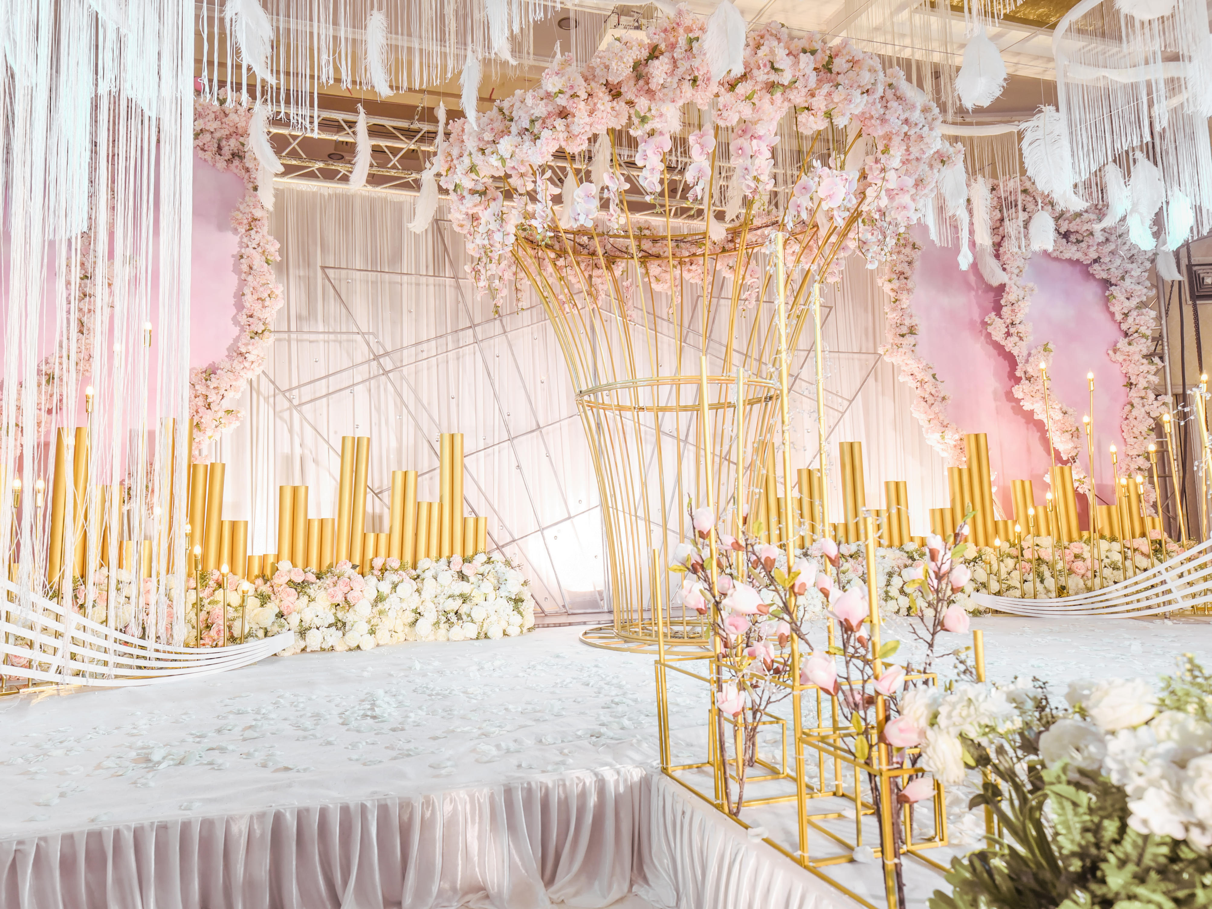 [她他婚典] 丨 粉红天使