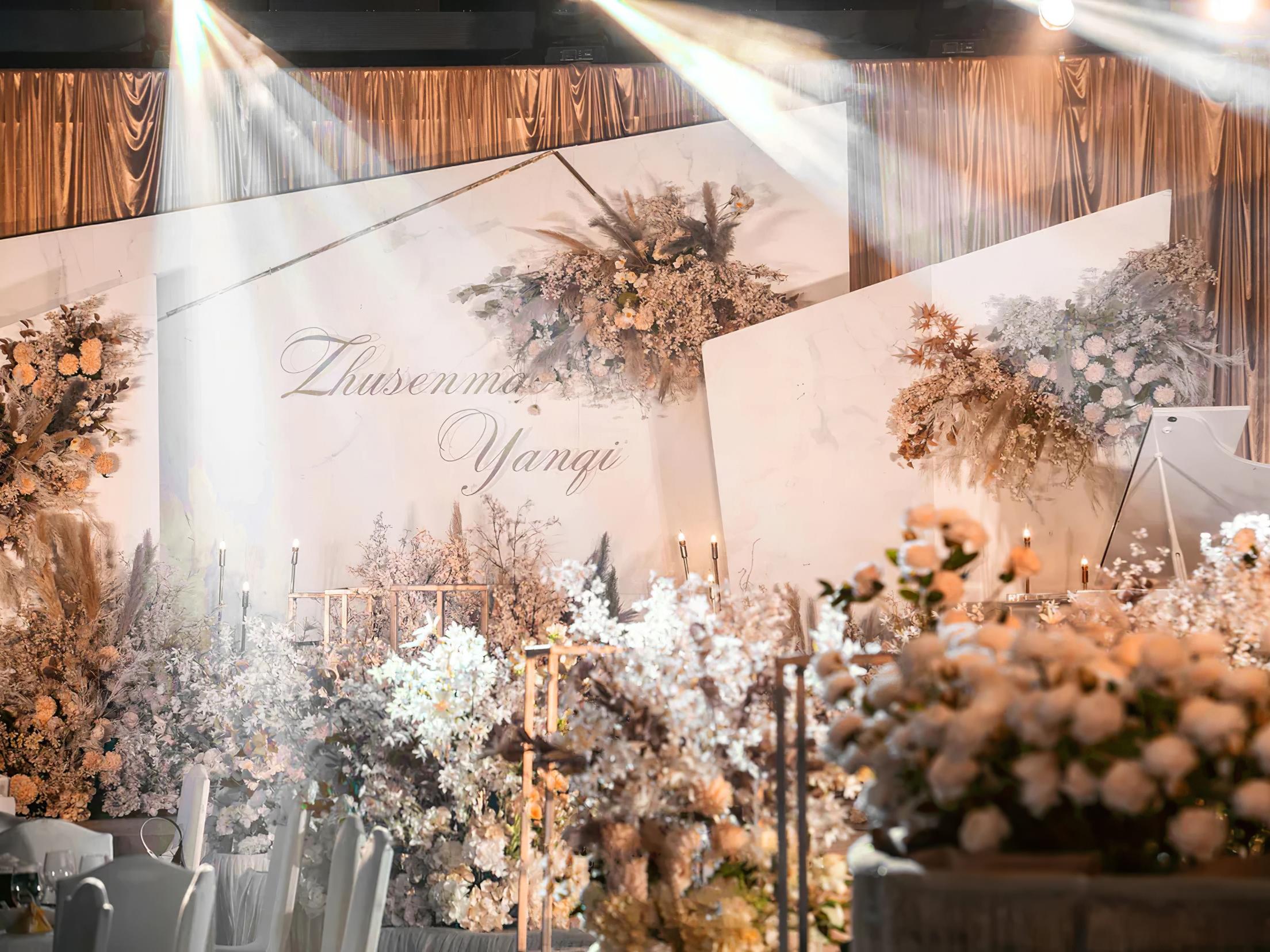 2025大热婚庆策划套餐（含四大金刚）