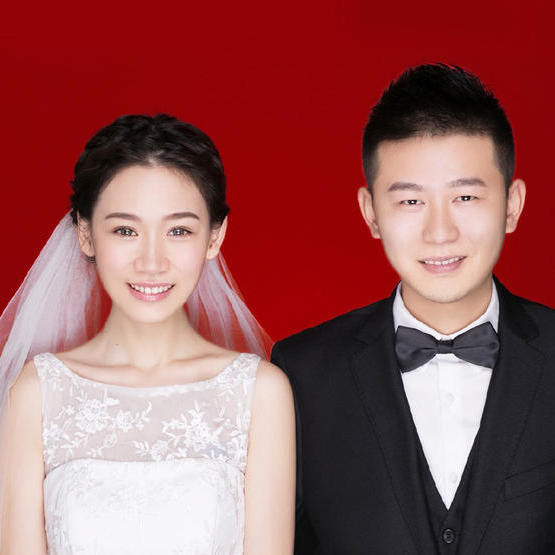 摩玛婚纱摄影馆<结婚证件照>