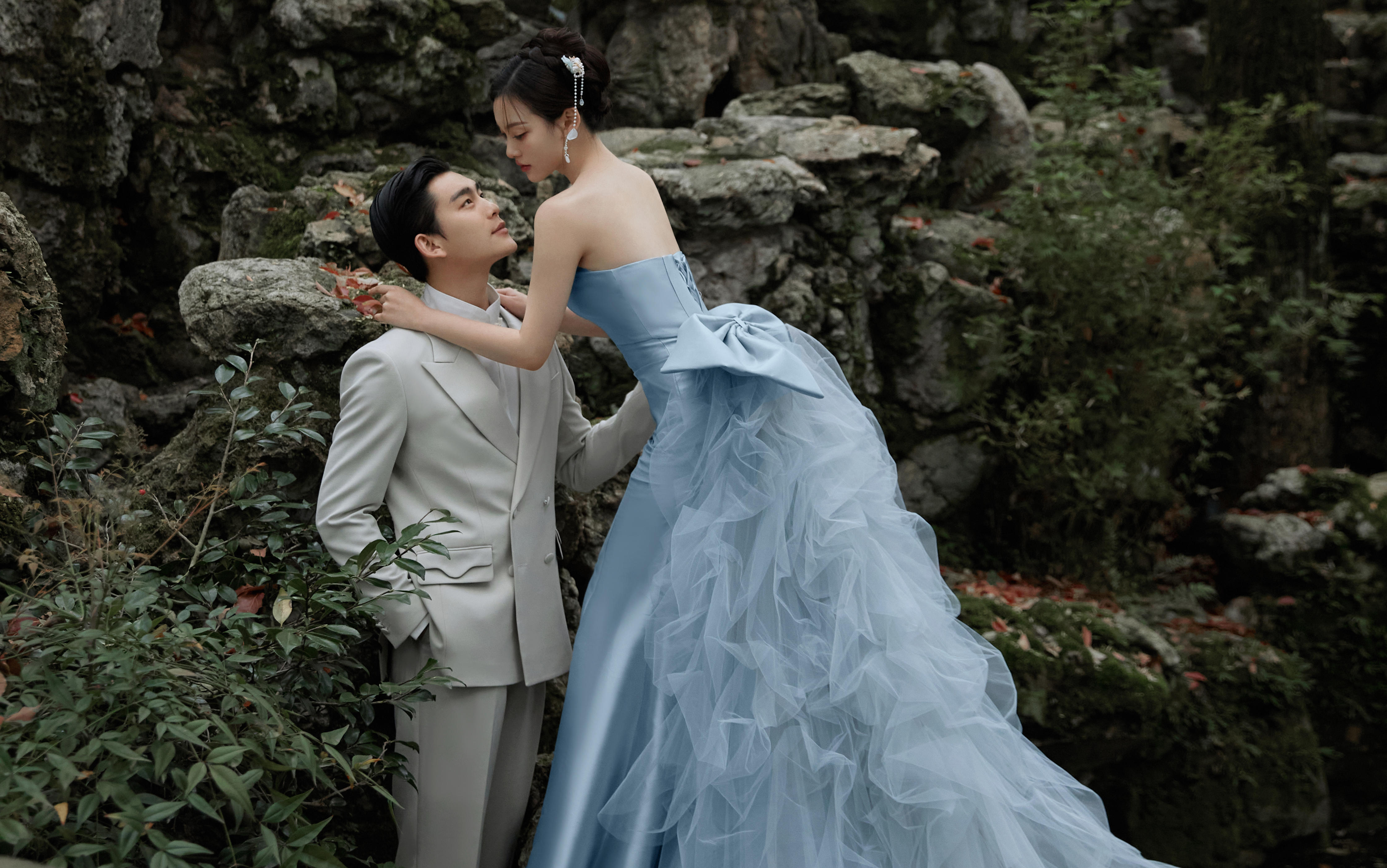 【新中式婚照】绾发结君心，光影间藏进此生温柔