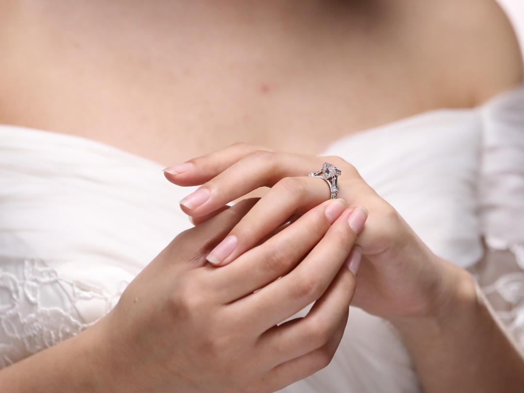 Kismet 18K金求婚戒指—灯塔下的誓言