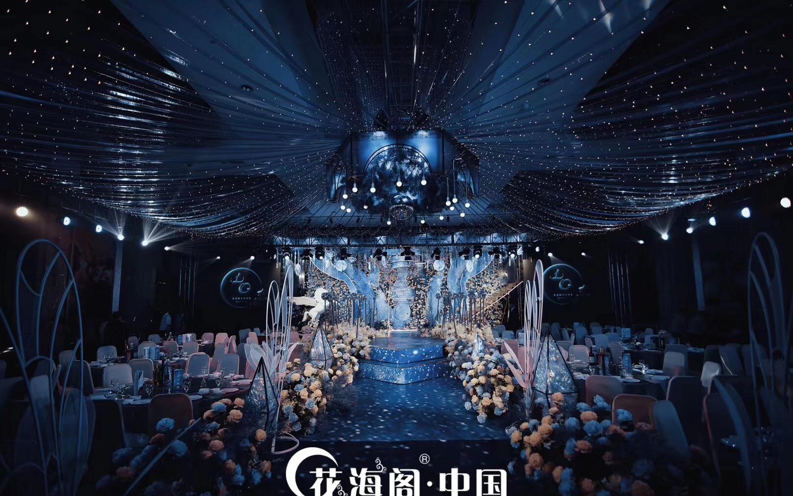 好评如潮 | 清新天鹅白梦幻城堡唯美婚礼创意定制