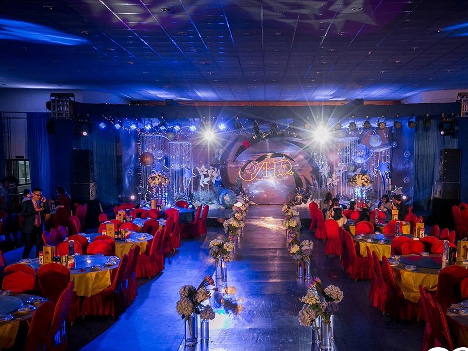 执爱创意婚礼--带你徜徉在紫色星空下